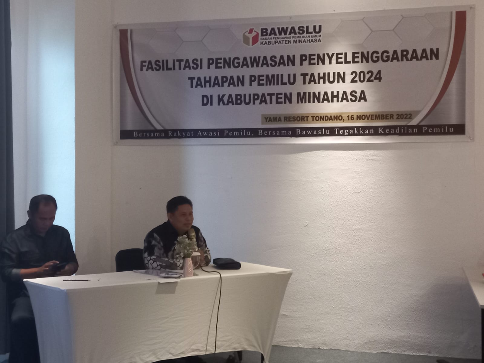 Donny Rumagit Tegaskan Panwascam se-Kabupaten Minahasa Tingkatkan Kapasitas Kepemiluan