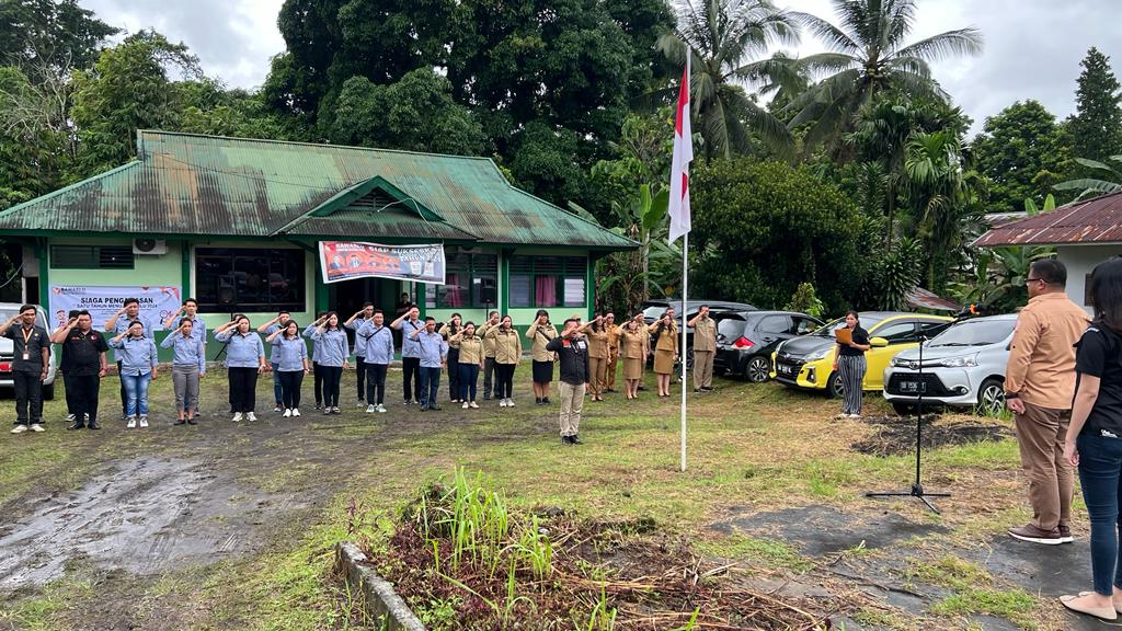 Pangellu Pimpin langsung Apel Siaga Pengawasan di Bawaslu Minut