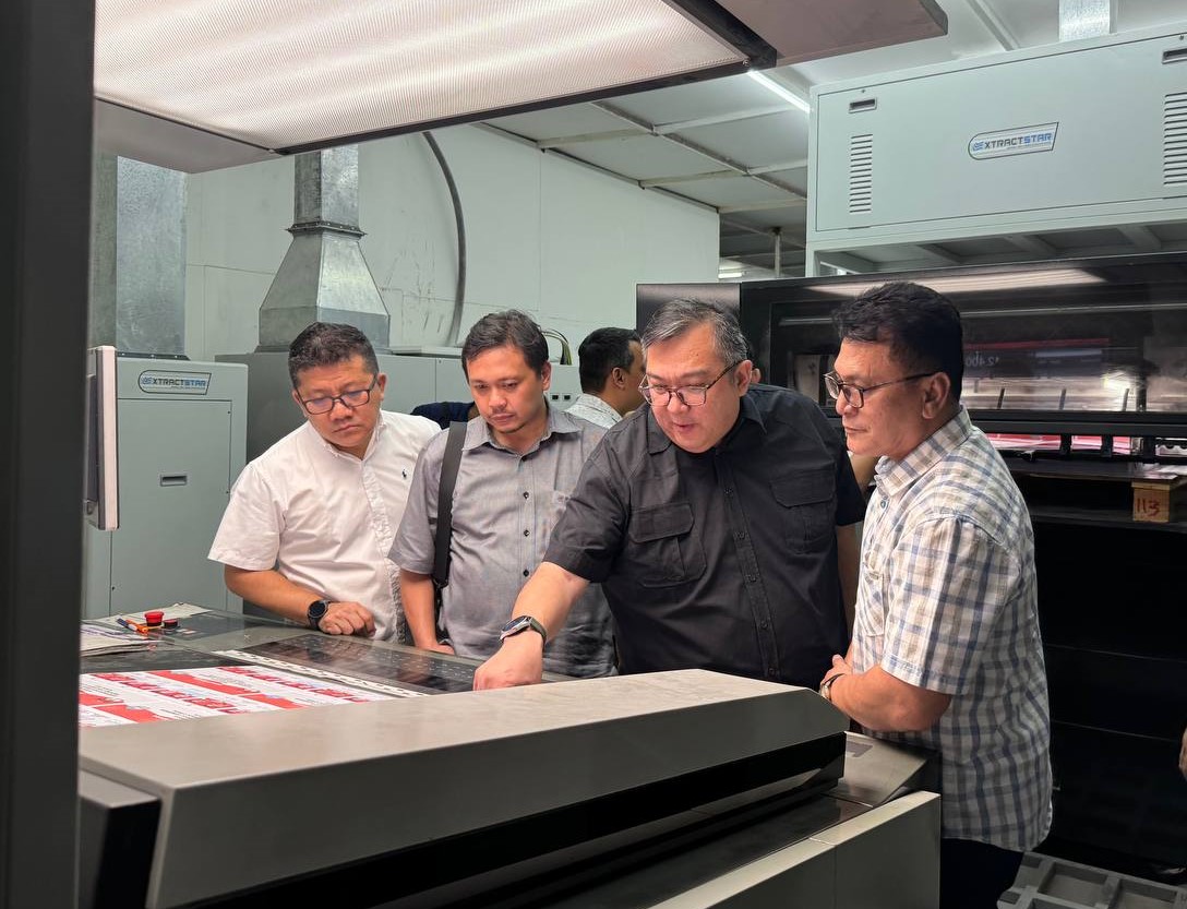 Awasi Percetakan Surat Suara, Bawaslu Sulut Pastikan Ketepatan Prosedur Pengadaan Logistik Pilkada 2024