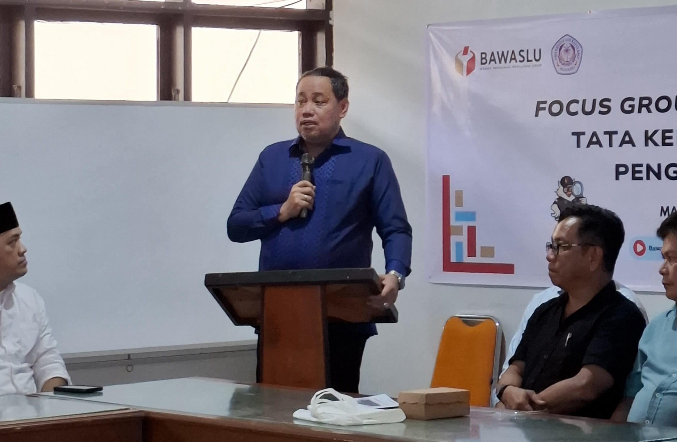 Bersama Fisip Unsrat Manado, Bawaslu Gelar FGD Bahas Tata Kelola Organisasi Pengawas Pemilu