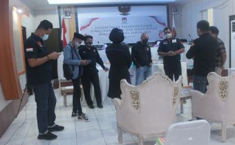 Pangellu Lakukan Supervisi dan Monitoring Pengawasan Terkait Pendaftaran Balon Bupati dan Wakil Bupati di Kantor KPU Minahasa Utara