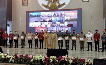 Rapat Koordinasi Evaluasi dan Penyampaian Hasil Pengawasan Pilkada Tahun 2020 di Prov. Sulawesi Utara