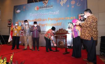 Rapat Koordinasi Pusat Pendidikan Pengawasan Pemilu Partisipatif