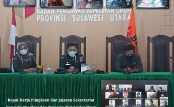 Persiapan Memasuki Tahun 2022, Bawaslu Sulut Gelar Rapat Kerja Pimpinan dan Jajaran Sekretariat