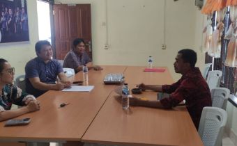 Monitoring dan Supervisi Rekrutmen Panwascam dan Persiapan Tempat Pelaksanaan Pelatihan Pengawasan Partisipatif di Bawaslu Kota Tomohon