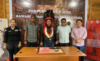 Totok Resmikan Wale JDIH Bawaslu Sulut