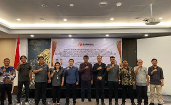 Buka Rakor Pengelolaan Keuangan Bawaslu Sulut, Zulkifli Densi Himbau Tingkatkan Sinergitas dengan Pemerintah Daerah