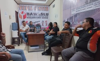 Donny Rumagit Ingatkan Panwaslu Kecamatan agar tetap Jaga Kedisiplinan Bekerja.