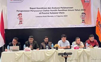 Jaga Kualitas Daftar Pemilih Pemilu Tahun 2024, Bawaslu Sulut Gelar Rakor Pengawasan