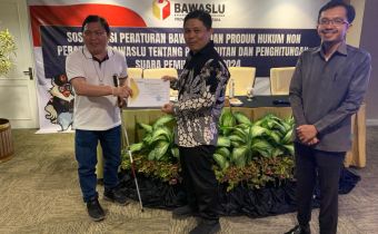Anggota Bawaslu Sulut Donny Rumagit, Terima Aspirasi Kelompok Pemilih Disabilitas