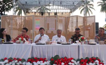 Hadiri Dialog Kebangsaan Sosialisasi Pilkada 2024, Mewoh: Bawaslu Siap Awasi Pesta Demokrasi 