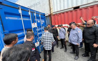 Bawaslu Sulut Awasi Distribusi Perdana Logistik Surat Suara Pilkada Sulut