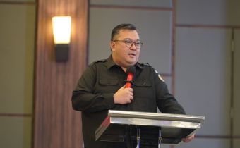 Gelar Sosialisasi Pengadaan Logistik Pemilihan, Erwin: Jangan Sampai Wajib Pilih Tidak Terfasilitasi Surat Suara!