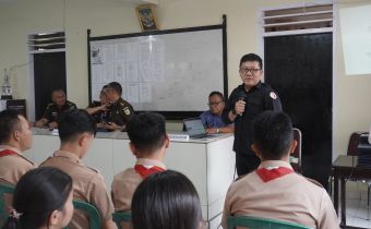 Jelang Masa Tenang, Steffen Ajak Pemilih Pemula Jadi Pengawas Partisipatif dan Bijak Bermedia Sosial 