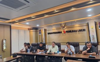 Hadiri Rapat Finalisasi PHP di Bawaslu RI, Bawaslu Sulut Pastikan Kesiapan Keterangan Tertulis di Mahkamah Konstitusi